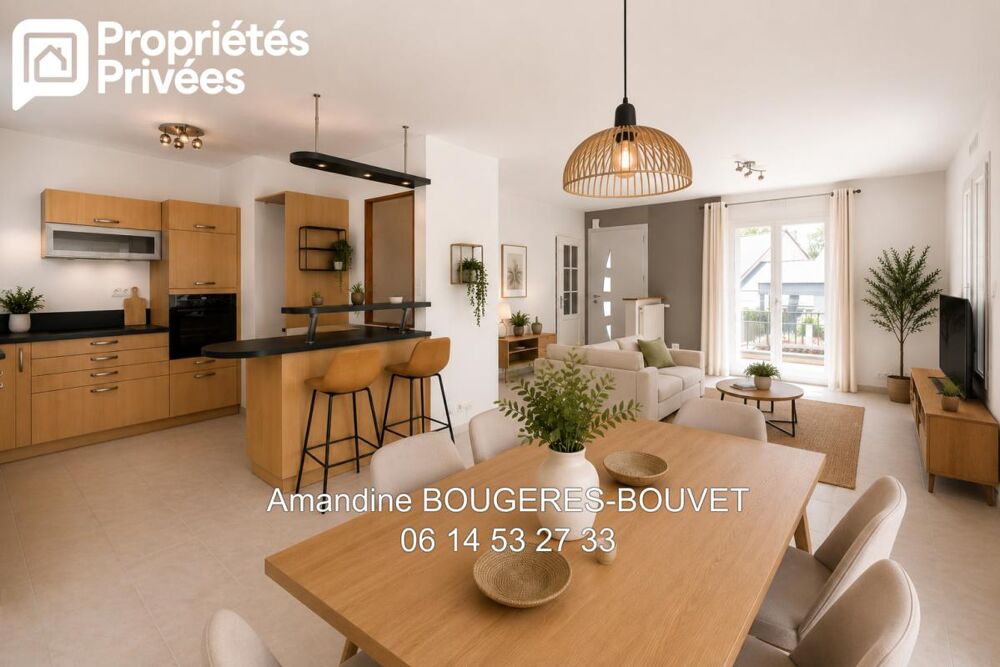 Vente Maison 35500 VITRÉ- 5 CHAMBRES- 319 500 EUROS HAI- PROCHES COMMERCES A PIED- GRAND GARAGE- PANNEAUX SOLAIRE COUVRANT LA CONSOMMATION AN Vitre