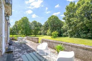  Maison à vendre 11 pièces 437 m²