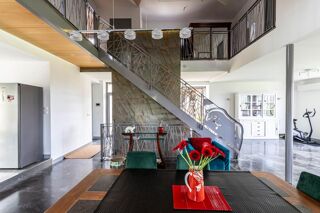  Maison  vendre 13 pices 340 m