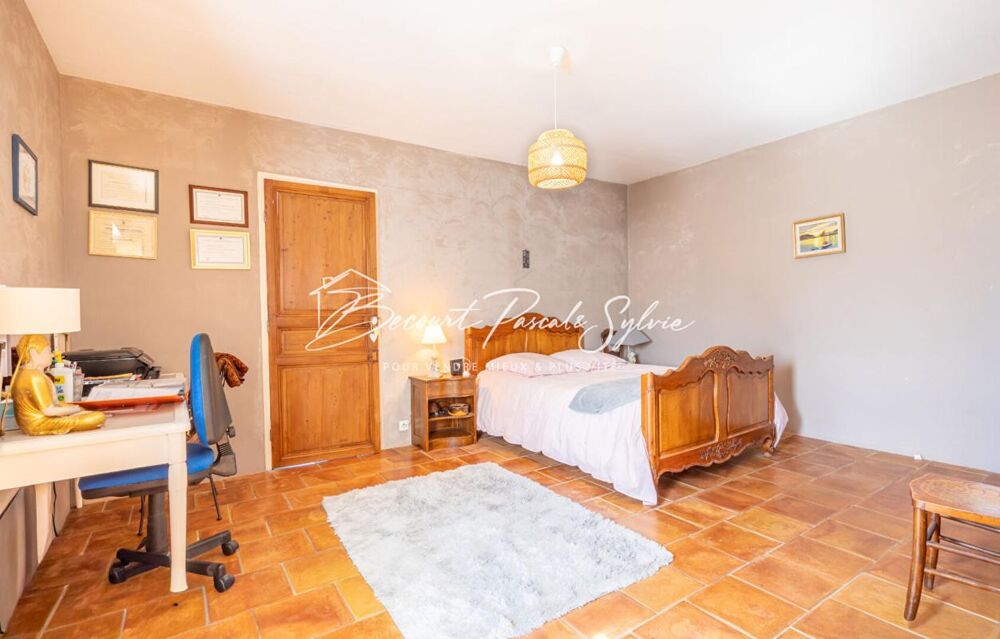 à vendre  Maison Velleron (84740)