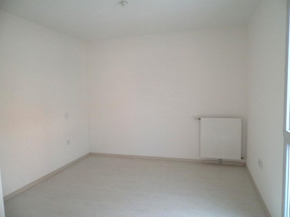 Location Appartement T2 avec balcon et parking à Toulouse Toulouse