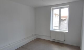  Appartement à louer 2 pièces 53 m²