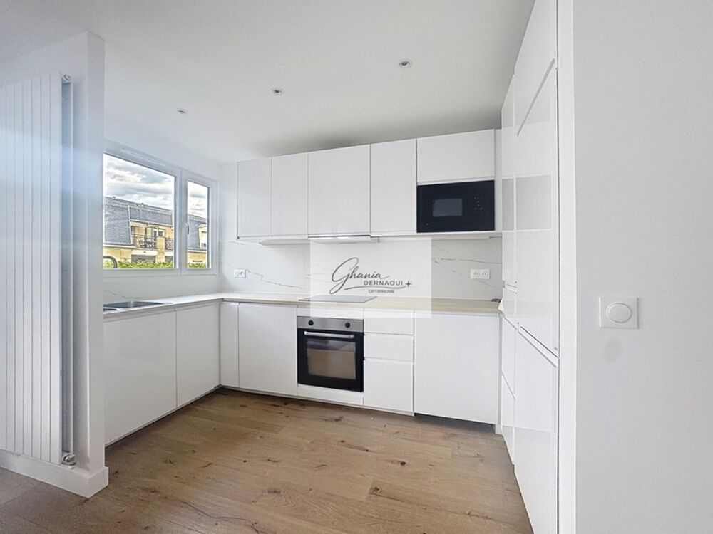 Appartement Coup de Coeur 70 m²  3 pieces  Parking  Cave  3 Balcons  Le Perreux-sur-Marne