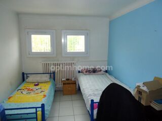  Maison à vendre 10 pièces 182 m²