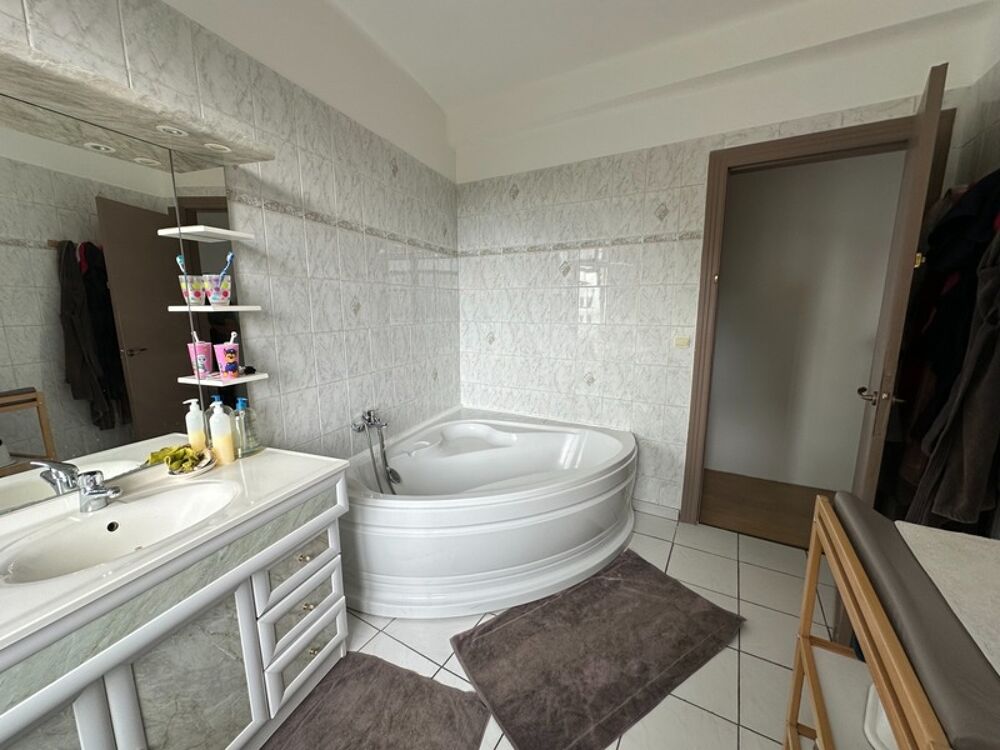 Vente Maison à vendre Maison Bourgeoise  SOMAIN  267 M2 Somain