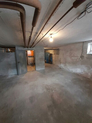  Maison � vendre 10 pi�ces 200 m�