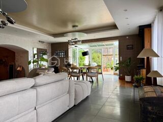  Propriété/château à vendre 11 pièces 300 m²
