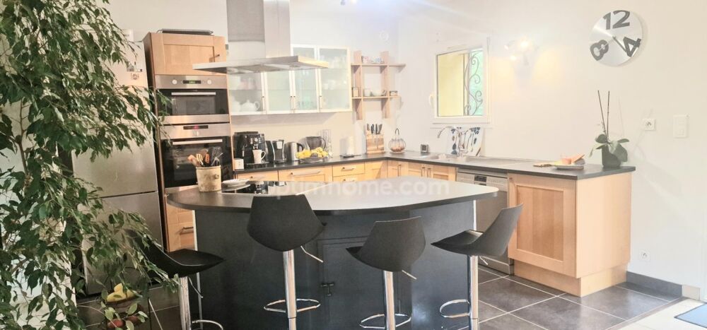 Vente Villa Beaucoup de cachet! Istres