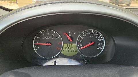 Micra 1.2 80 Acenta 2006 occasion 83600 Frejus