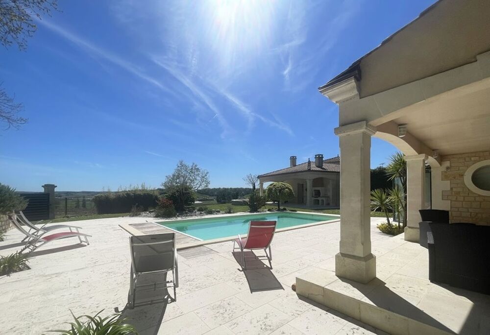 Villa d'architecte et gîte indépendant dans un parc paysager de plus de 4 000 m² SUD de COGNAC proche de BARBEZIEUX SAINT HILAIR