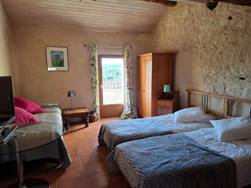 Vente Maison MAISON DE VILLAGE RENOVEE 7 PIECES 184 M² AVEC BALCONS AUX CHAMBRES, UN APPARTEMENT T2 INDEPENDANT DE 30 M² AVEC UNE TERRASSE 24 Aurel