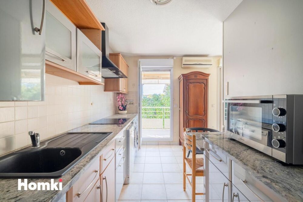Vente Appartement Appartement T3 de 67 m² à Marseille 13013, Rue Robert de Roux Marseille 13