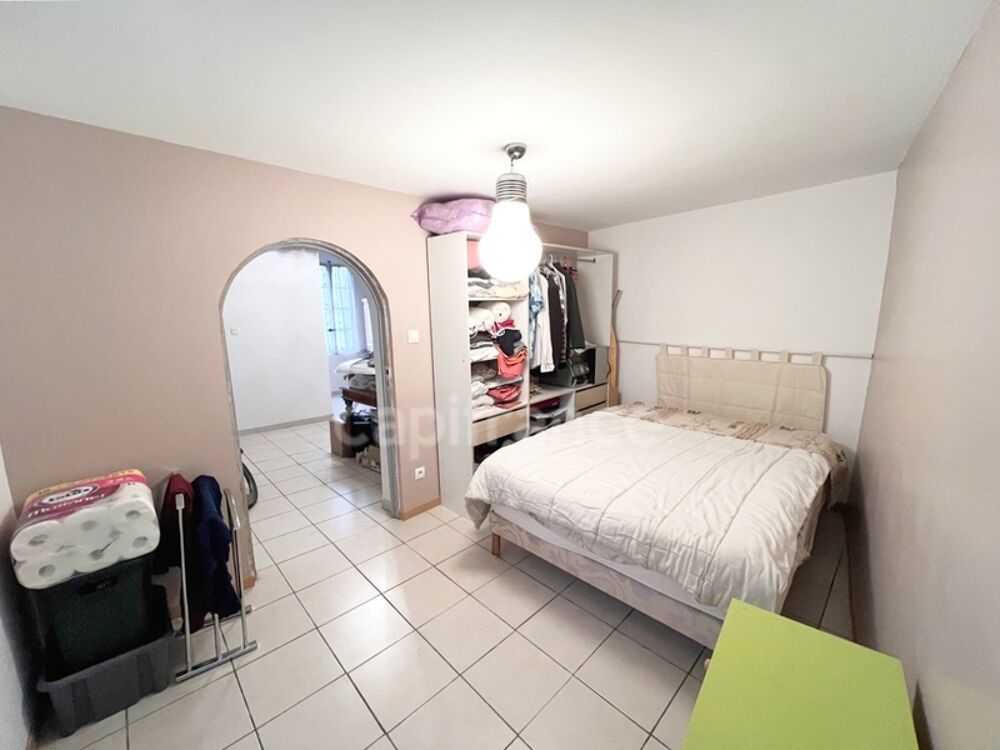 Maison de ville à vendre 5 pièces 104m2 4 chambres centre historique FORCALQUIER (04)