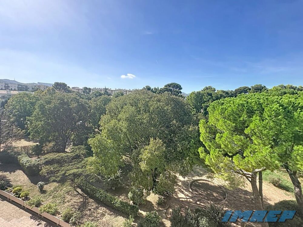 Appartement T4 Marseille 10ème limite 9 eme avec terrasse, vue arborée