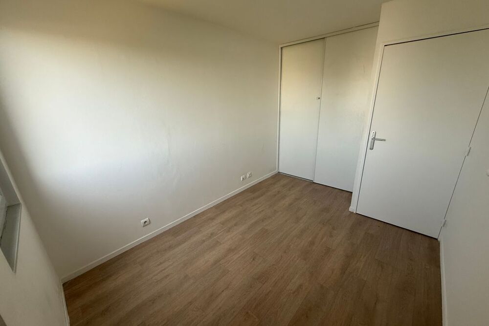 T3 de 71 m² à Saint-Priest, Carré Rostand au prix de vente de 145 700€