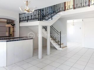 Vente Maison 5 pièces 129 m², Charnècles
