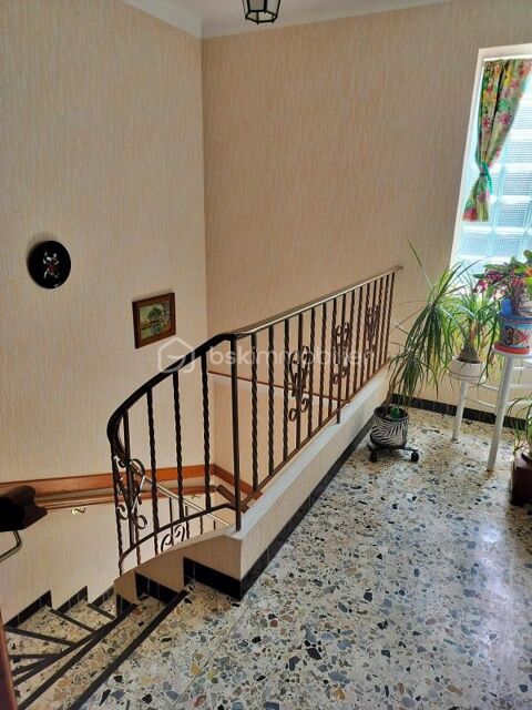   Maison familiale 4 faces avec possibilit� revenus locatifs et le charme des ann�es 70 Maison - 5 pi�ce(s) - 162 m�