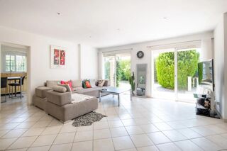  Villa à vendre 6 pièces 165 m²