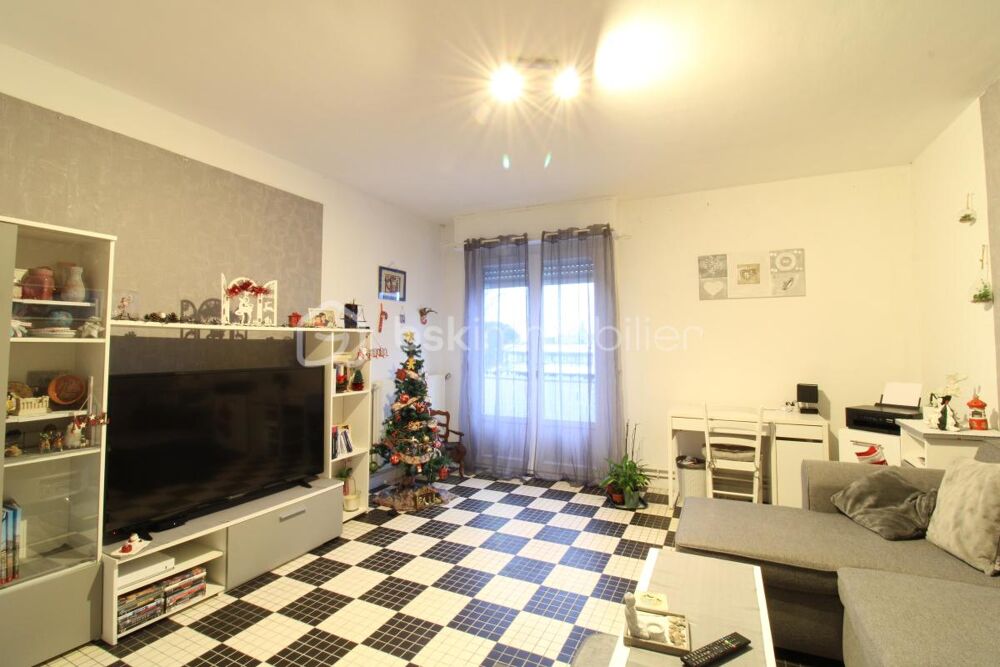 Vente Appartement T4 avec balcon Parentis en born