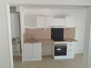  Appartement à louer 3 pièces 60 m²