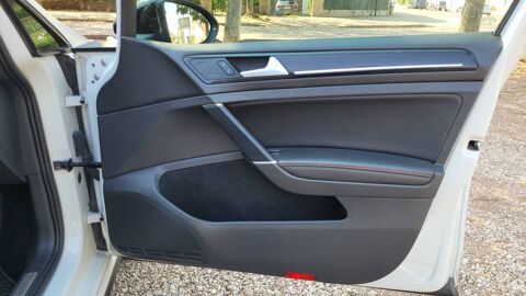 Golf GTI 2.0 TSI 230 DSG6 Performance - Toit ouvrant 2017 occasion 21000 Dijon
