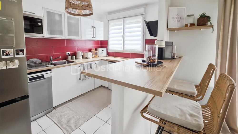 Appartement F2 - 49 m2 - balcon - box privatif
