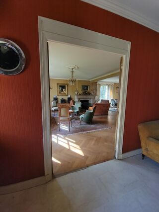  Maison � vendre 8 pi�ces 245 m�