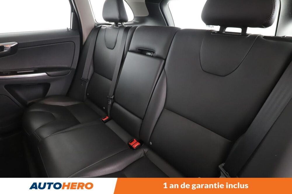 XC60 2.4 D5 AWD Summum Geartronic 6 220 ch 2016 occasion 92130 Issy-les-Moulineaux