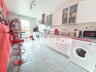  Appartement  vendre 4 pices 110 m