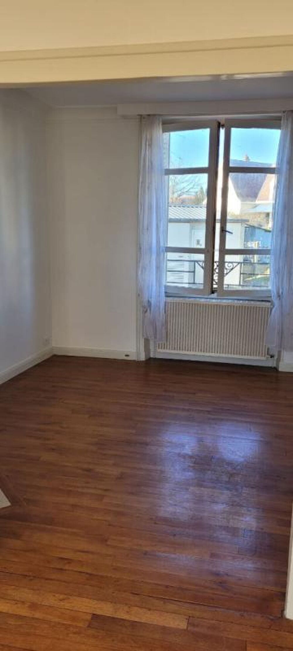 Charmante maison des années 30 ? 119 m² ? Jardin 603 m² ? Déols