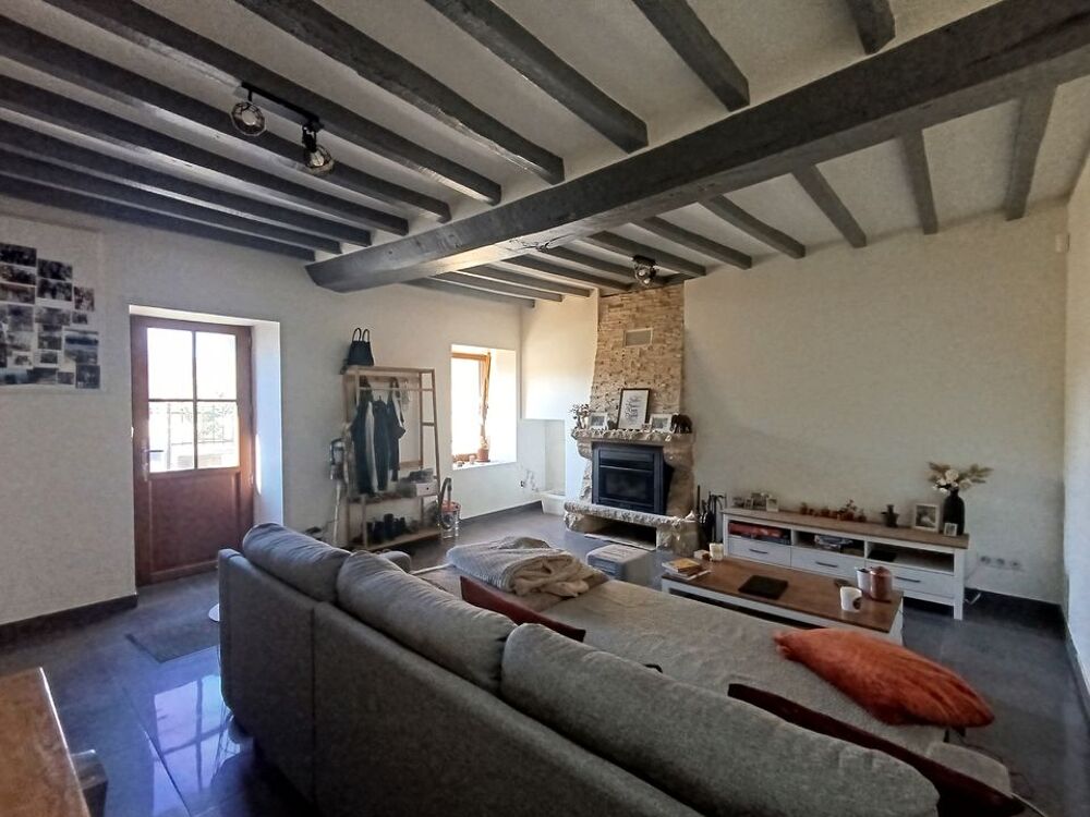Maison de 117m2 à louer sur Sougé-le-Ganelon