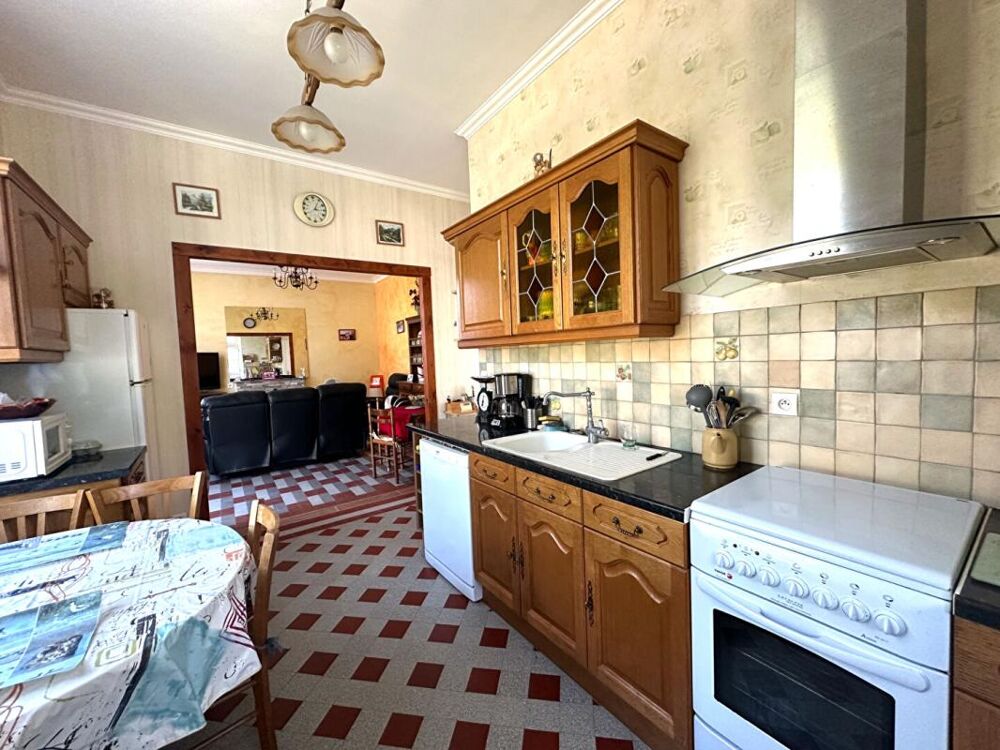 Charmante maison des années 50 situé à Veuil