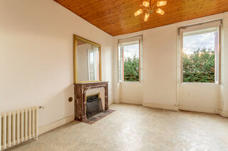  Propriété/château à vendre 9 pièces 250 m²