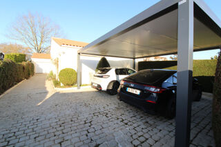  Maison à vendre 9 pièces 238 m²