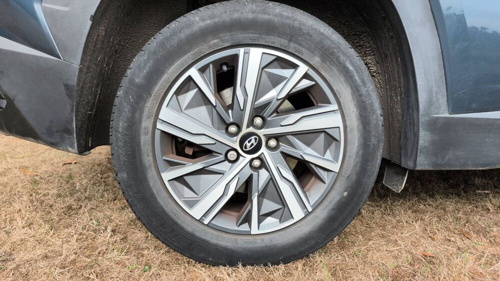 Tucson 1.6 T-GDi 230 Hybrid BVA6 Creative - Automatique 2021 occasion 44000 Nantes