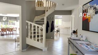  Villa � vendre 8 pi�ces 250 m�