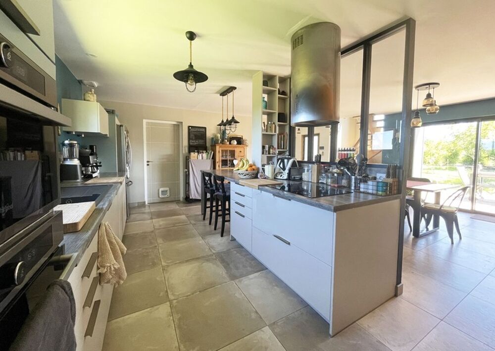 � vendre  Maison Saintes (17100)