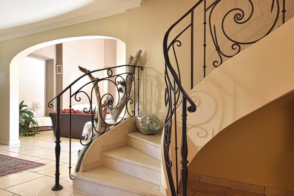Élégante maison de charme languedocienne avec appartement indépendant