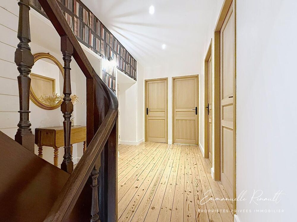 Vente Maison Propriété exceptionnelle Sarzeau centre · Ensemble immobilier, jardin clos, piscine Sarzeau