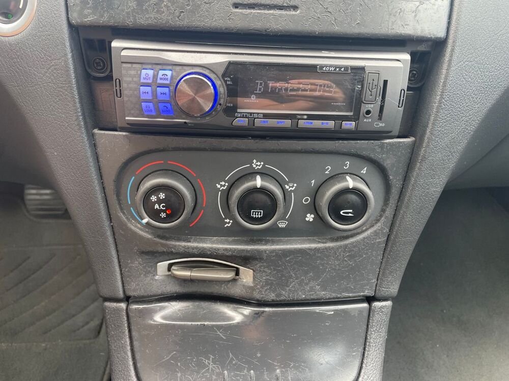 Laguna II 1.9 dCi 110 Pack Authentique 2006 occasion 35300 Fougeres
