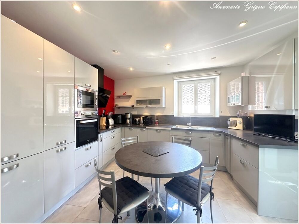A vendre au centre de Landelles (28190) - longère rénovée de 165 m², 4 chambres, terrain clos de 900 m²