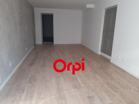   Local commercial - Centre-village ST ETIENNE DE ST GEOIRS - 42 m² 