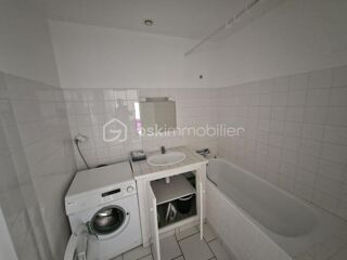  Immeuble � vendre 15 + pi�ces 2616 m�