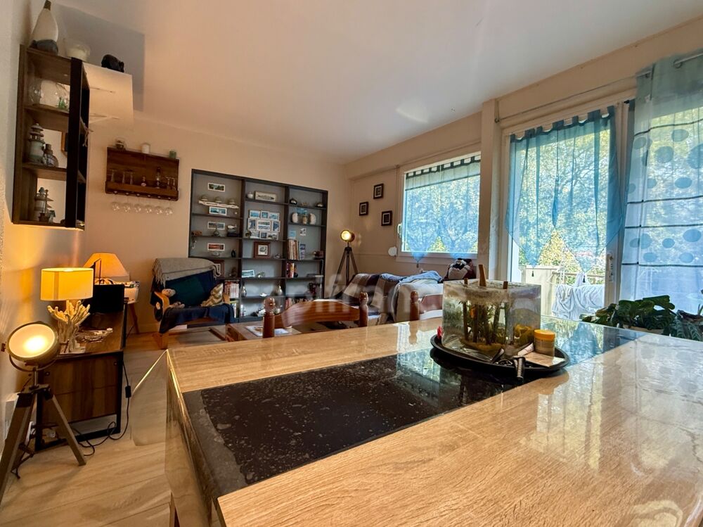 Vente Appartement NIORT – Appartement T4 de 76 m² avec 3 chambres, balcon, parking et cave Niort