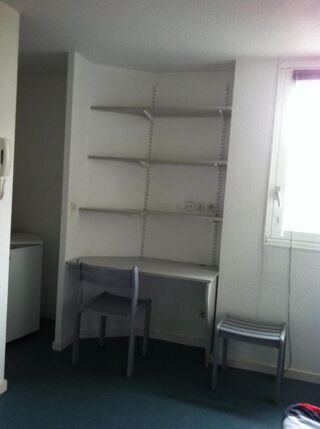  Appartement à louer 1 pièce 17 m² Tours