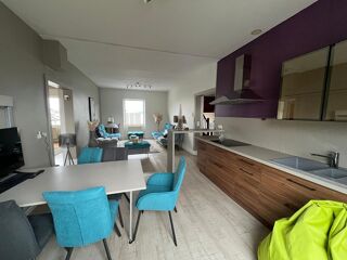  Immeuble à vendre 6 pièces 225 m²