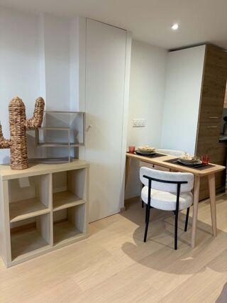 Appartement à louer 1 pièce 25 m²