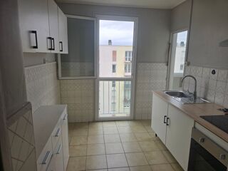  Appartement à louer 3 pièces 57 m²