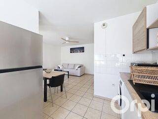  Appartement à louer 2 pièces 44 m²