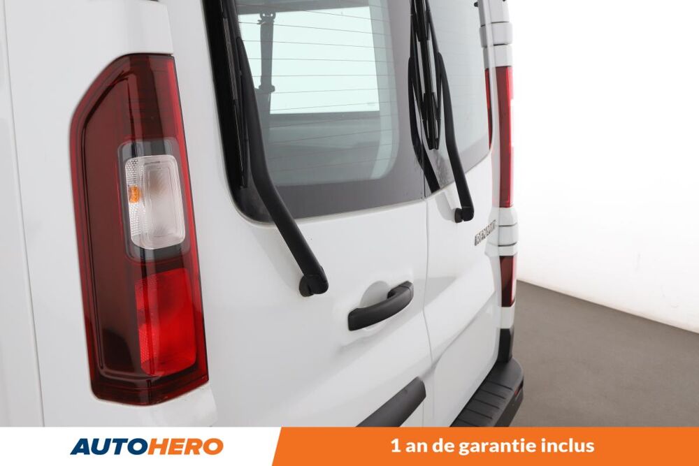 Trafic Combi 2.0 dCi Energy L2 Zen 9PL 145 ch 2020 occasion 92130 Issy-les-Moulineaux